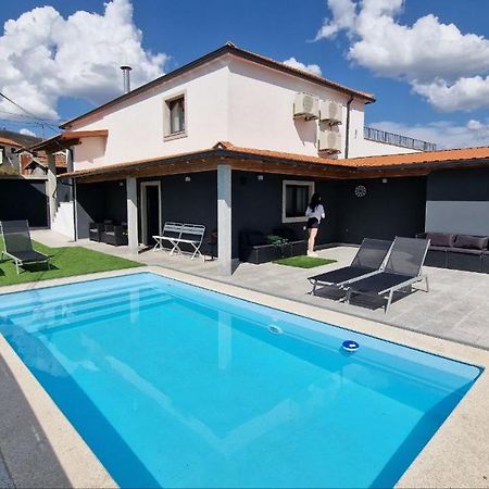 Casa Bernardo II Ferral Kültér fotó